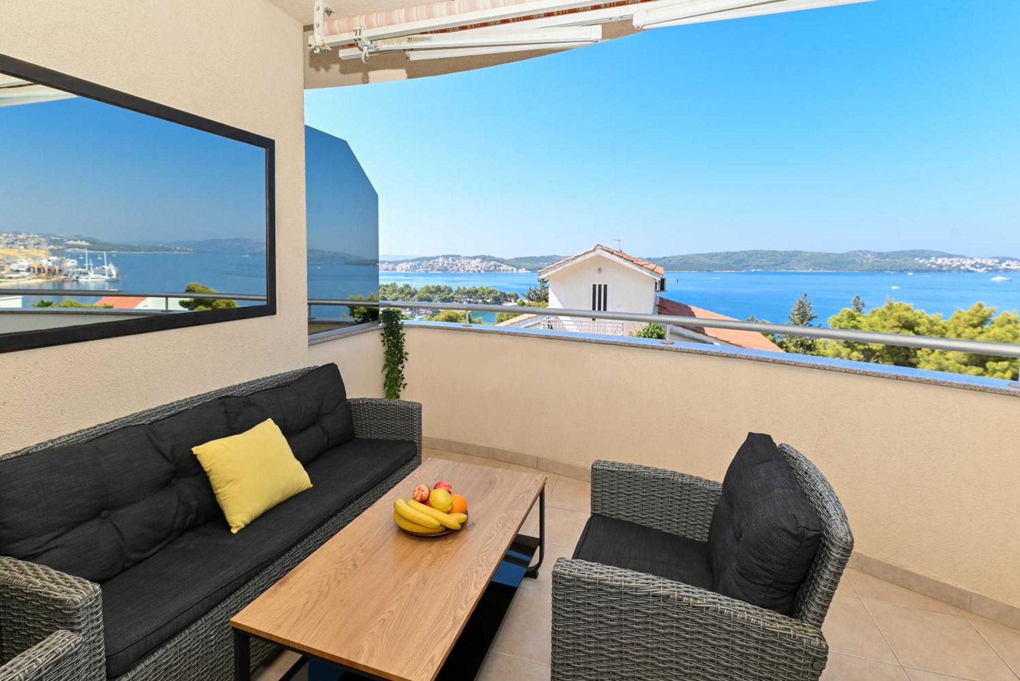 Sunny Place With Sea View تروغير المظهر الخارجي الصورة