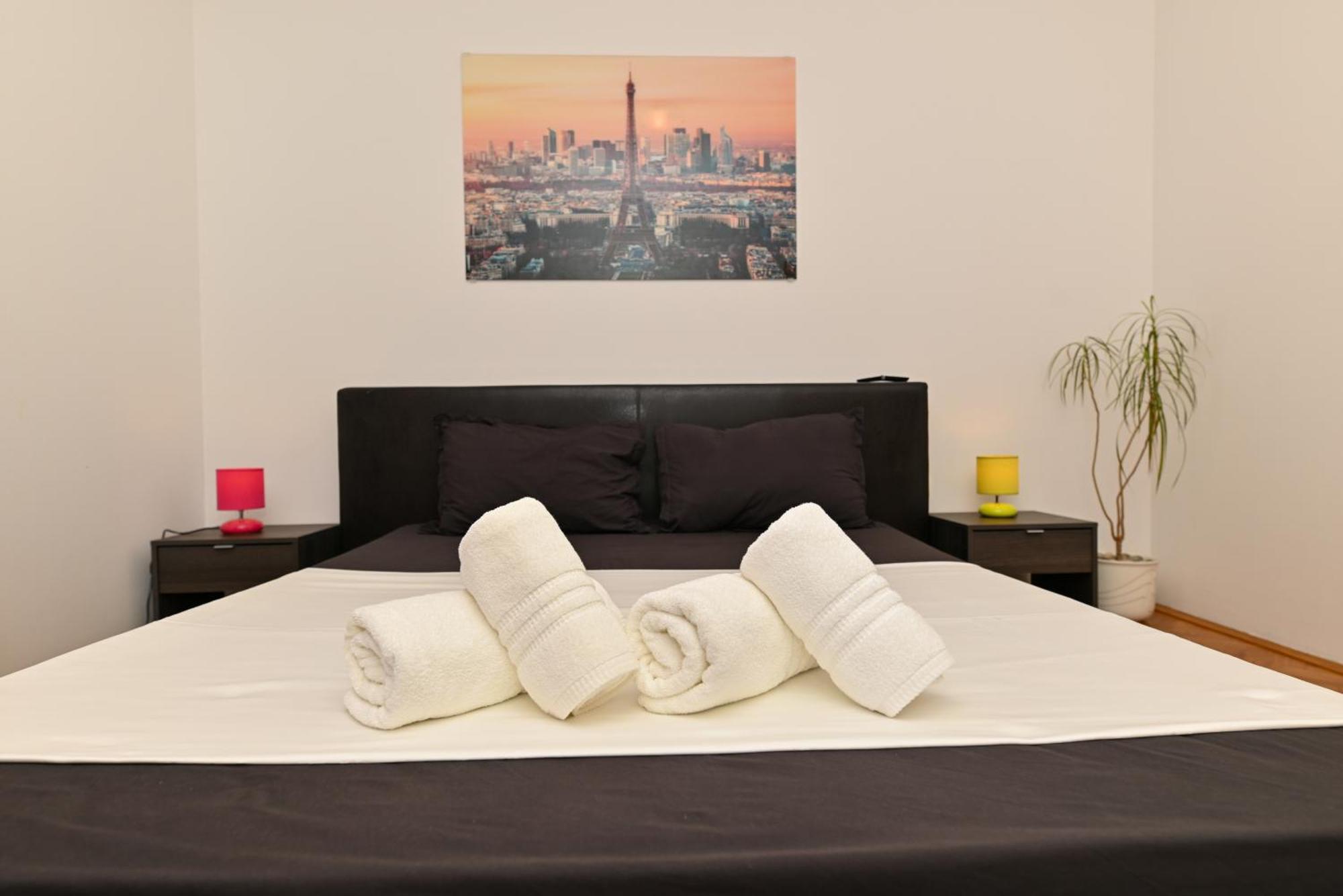 Sunny Place With Sea View تروغير المظهر الخارجي الصورة